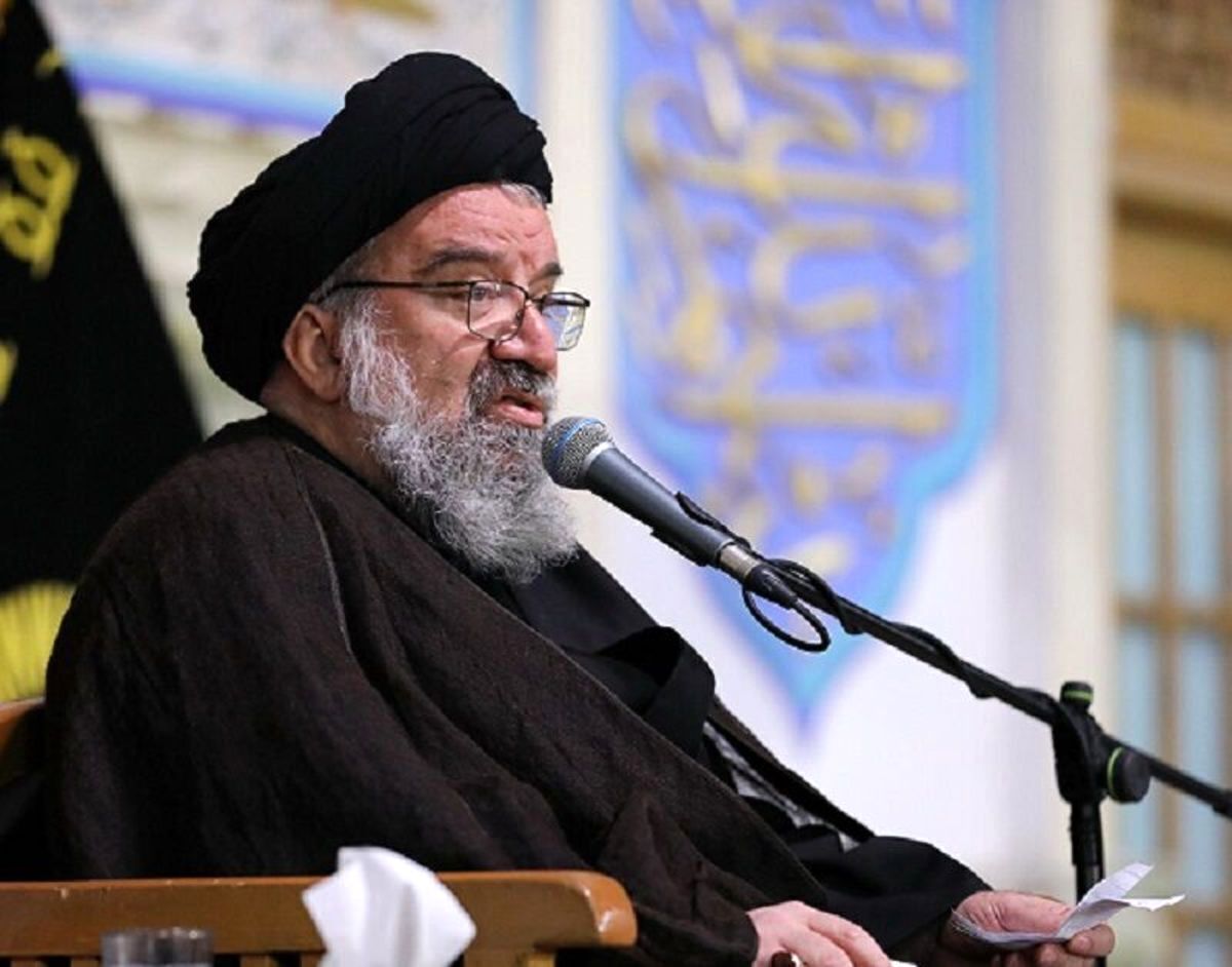احمد خاتمی: آرزوی مذاکره با آمریکا را به گور میبرید