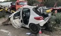 مرگ ۲ زن در تصادف پژو ۲۰۷ با تیر چراغ برق