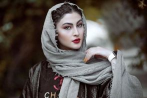 مریم مومن: از شدت فقر، فقط روزی یک سیب زمینی آبپز می‌خوردیم!
