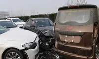برخورد زنجیره ای ۹۵ خودرو در شمال قزاقستان 