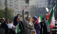 دیدار با چند شُل‌حجاب در خیابان انقلاب