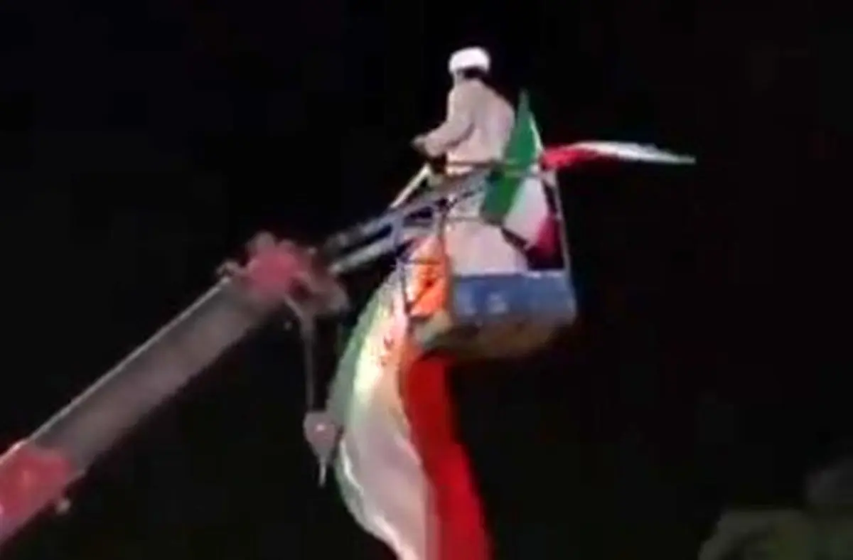 یک روحانی در متفاوت‌ترین جای ممکن دیده شد