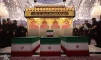 طواف پیکر رهبر شهید در حرم حضرت عباس 