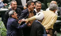 کوچه‌بازاری‌ترین دعوای سیاسی تاریخ در ساعات اخیر