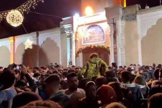 تصاویر ناباورانه‌ای که از شب کریسمس اصفهان بیرون آمد
