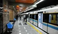 عکسی که از اقدام یک خانم در متروی تهران پربازدید شد
