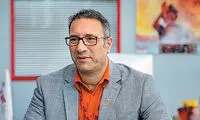 حضور کارگردان «یه حبه قند» همراه با نوه‌هایش در تجمعات