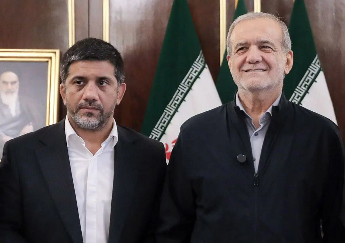 علیرضا دبیر با پوشش جدید پزشکیان شوخی کرد