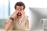آیا نمایشگر‌ها به چشم شما آسیب می‌زنند؟