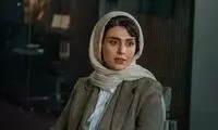 چهره پریشانِ آبان در این عکس جلب‌توجه کرد