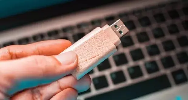 ۵ کاربرد جالب فلش USB که احتمالا نمی‌دانستید!