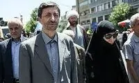 پرویز فتاح بچه به بغل راهپیمایی کرد 