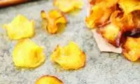 روش تهیه چیپس کدو حلوایی برای شب یلدا