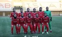 اتفاق جالب در ورزشگاه کاظمی؛ دختران پرسپولیس روی دیوار رفتند!