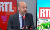 وزیر خارجه فرانسه: آزادی اتباع فرانسوی ربطی به پرونده هسته‌ای ندارد