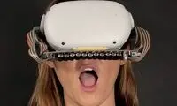 احساس راه‌رفتن عنکبوت روی صورت را تجربه کنید!