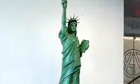 ساخت «مجسمه آزادی آمریکا» با شکلات خالص به ارتفاع 2 متر!