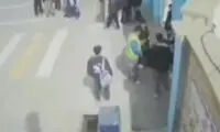 ماجرای حضور گشت پلیس در مقابل یک دبیرستان
