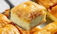 پودینگ یونایی با خمیر باقلوا؛ یک دسر خوشمزه با ظاهر مجلسی