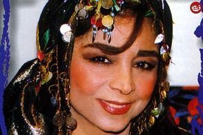 تصویری از «سیما بینا» خواننده قبل انقلاب در 72 سالگی