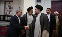 عکسی از خوش و بش سیدحسن خمینی با وزیر روحانی