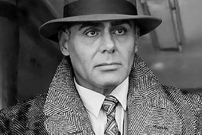 مهرانه مهین‌ترابی 38 ساله و جمشید هاشم‌پور در اوج جوانی