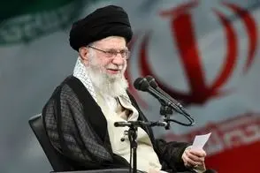 خودروی تشییع پیکر رهبر شهید در نجف