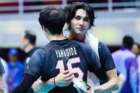 واکنش جالب والیبالیست ژاپنی به اسم ایرانی‌اش 
