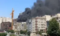 آتش سوزی مهیب یک ساختمان در غرب تهران