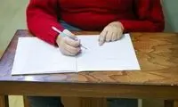 دفترچه سوالات کنکور گروه زبان‌ منتشر شد