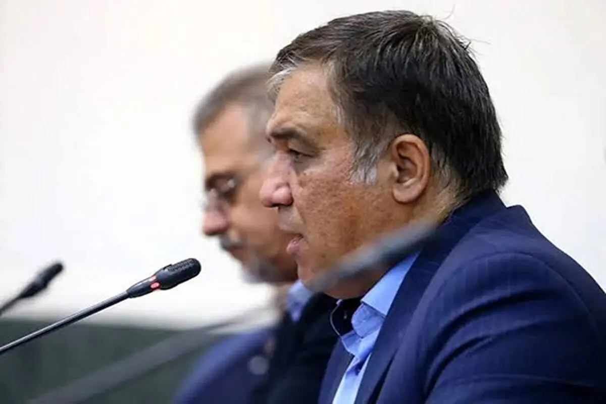 اولین واکنش تاجرنیا به اخراج موقت حردانی