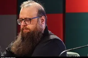 پای نادر جهانبانی به اختتامیه جشنواره باز شد