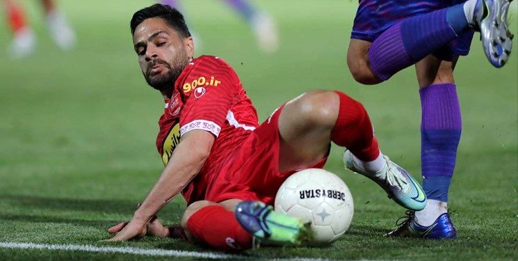 ستاره پرسپولیس فولاد را با خاک یکسان کرد