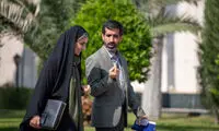 زبان بدن جالب خانم وزیر در حیاط پاستور 