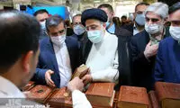 بازدید سرزده رئیسی از نمایشگاه کتاب