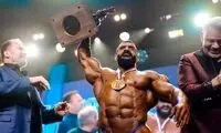 هادی چوپان قید جایزه 500 هزار دلاری را زد!