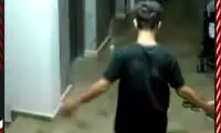 رقص دزدها هنگام سرقت از دید دوربین مدار بسته!
