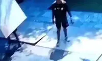 لحظه وحشتناک سقوط یک جوان در هنگام کار!