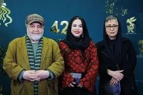 شریفی‌نیا جای آزیتا حاجیان جایزه گرفت!