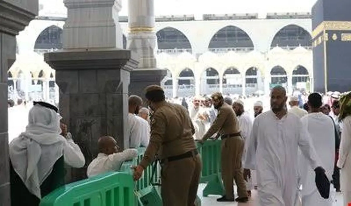 لحظه دستگیری عامل انتحاری در مسجدالحرام