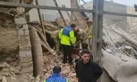 ریزش هولناک یک ساختمان در کرج