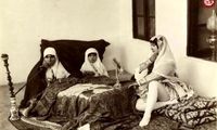تصویری از «زنان حرمسرا» در چادر ناصرالدین شاه