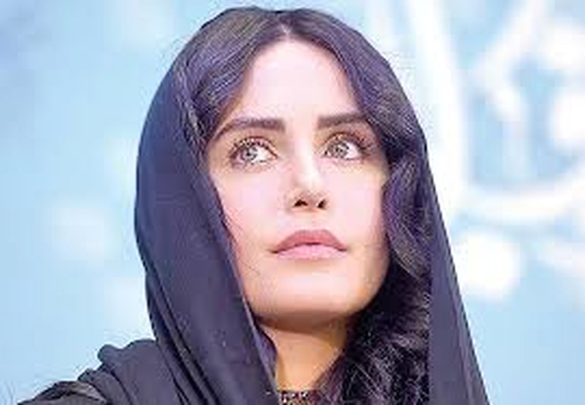 الناز شاکردوست از گریمش در فیلم کج‌پیله رونمایی کرد