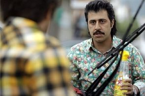 عکس پربازدید هومن حاجی‌عبداللهی در خاکسپاری امید جهان