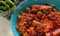 طرز تهیه یک خورش خوشمزه و مجلسی با مرغ