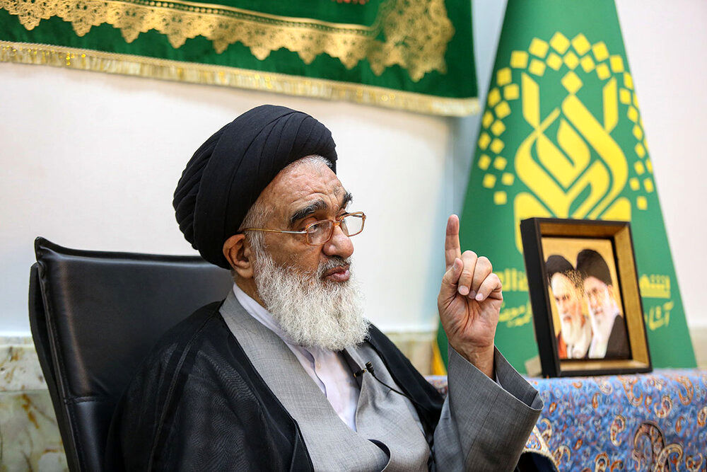 نظر یک امام جمعه درباره از بین رفتن روحانیت با «مجازی»