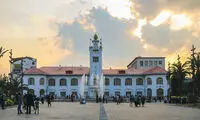 پوشش زنان در انتخابات آرایشگران جنجالی شد