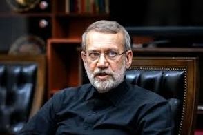 لاریجانی: پیام می‌دادند، برای حفظ آبروی ترامپ محکم نزنید