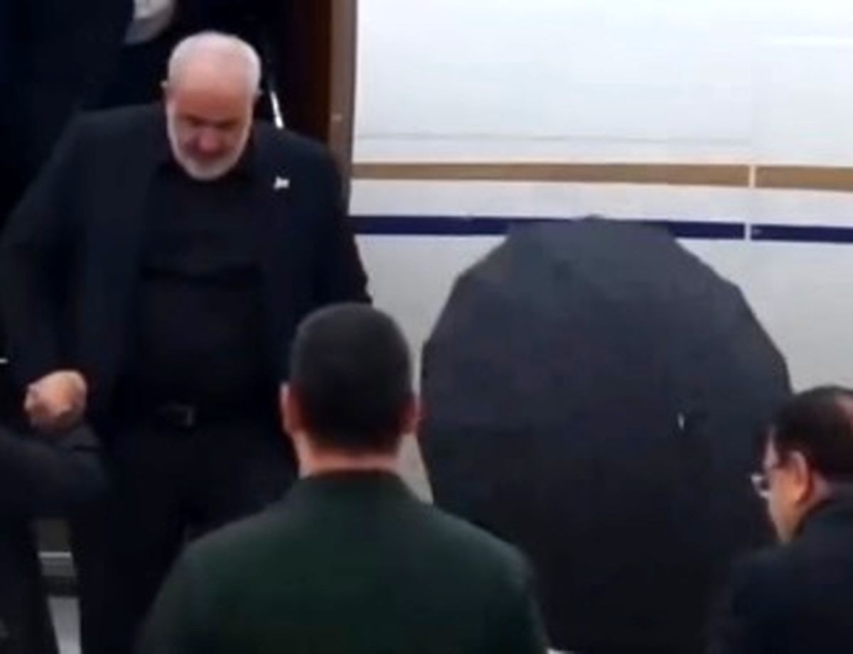 جت اختصاصی وزیر نیرو در سفر به تبریز جلب توجه کرد