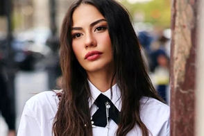 دمت اوزدمیر کریسمس را با یک استایل خاص جشن گرفت